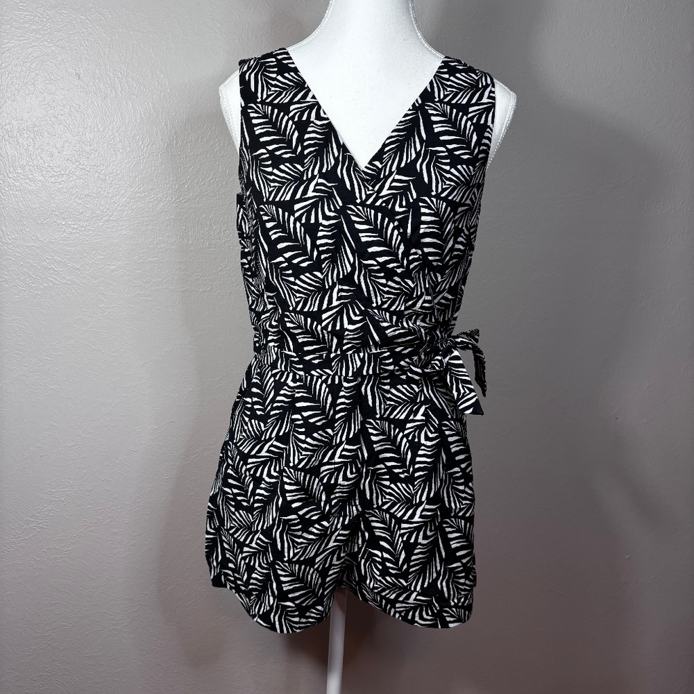 Ann Taylor LOFT Black and White Romper